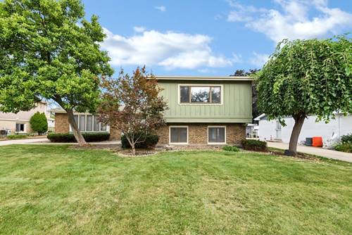 1734 W Rampart, Addison, IL 60101