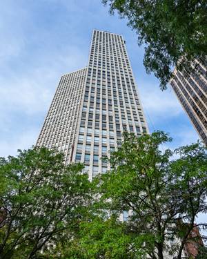 2626 N Lakeview Unit 604, Chicago, IL 60614