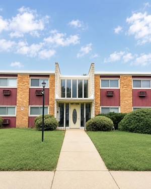 120A Collen Unit 123, Lombard, IL 60148