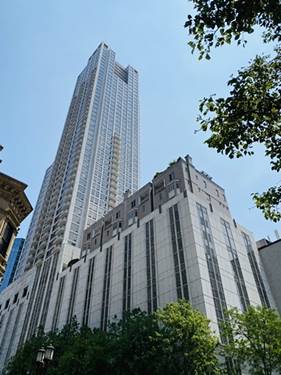 55 E Erie Unit 5302, Chicago, IL 60610