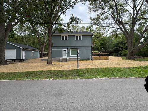 12 N Adams, Oswego, IL 60543