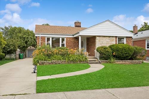 1307 Hull, Westchester, IL 60154