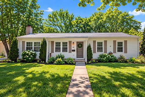 44 Briar, Geneva, IL 60134