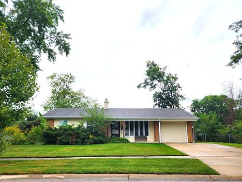 325 Spruce, Elk Grove Village, IL 60007
