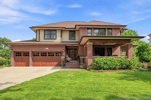 627 Ritter, Batavia, IL 60510