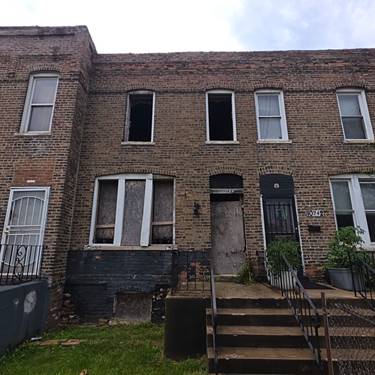 10744 S Langley, Chicago, IL 60628