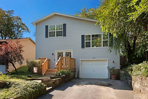 9725 W 17th, Zion, IL 60099