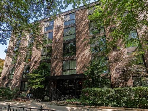 2201 N Cleveland Unit 403, Chicago, IL 60614