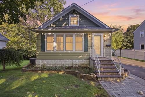 810 Wheeler, Woodstock, IL 60098