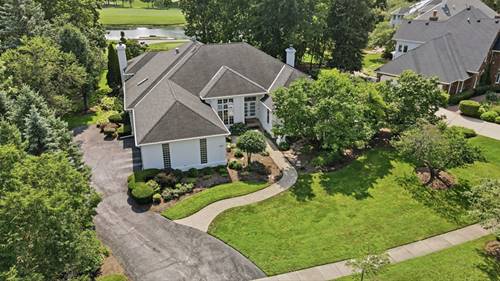 4202 Royal Fox, St. Charles, IL 60174