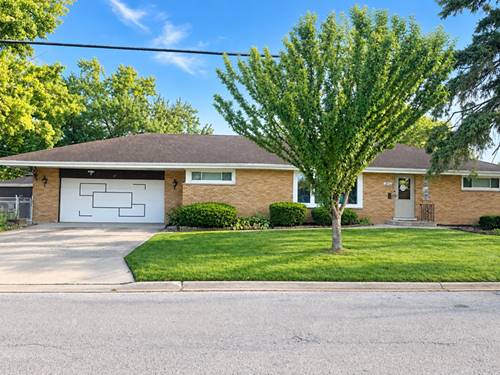 201 S Yale, Addison, IL 60101