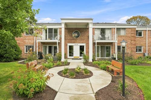 5115 Blodgett Unit 213, Downers Grove, IL 60515