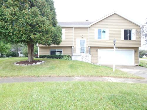 902 Garden, Streamwood, IL 60107