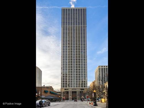 1030 N State Unit 29J, Chicago, IL 60610
