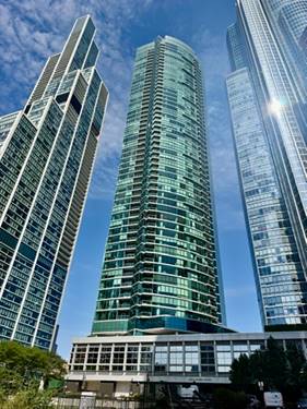 1201 S Prairie Unit 1706, Chicago, IL 60605