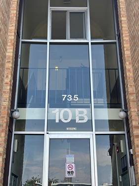 735 Heritage Unit 10204, Hoffman Estates, IL 60169