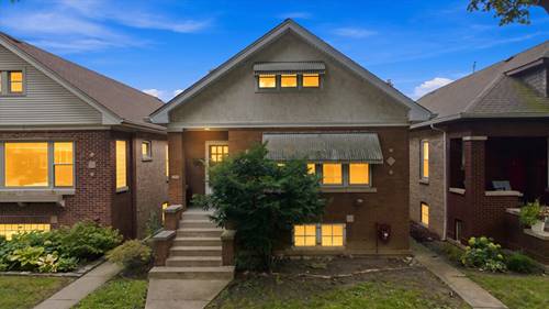 3811 N Francisco, Chicago, IL 60618
