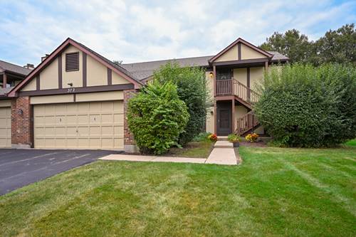 372 Sandhurst Unit 3, Glen Ellyn, IL 60137
