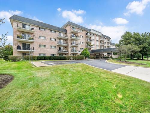1000 S Lorraine Unit 104, Wheaton, IL 60189