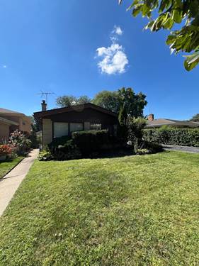 3929 W Chase, Lincolnwood, IL 60712