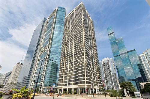 360 E Randolph Unit 3205, Chicago, IL 60601
