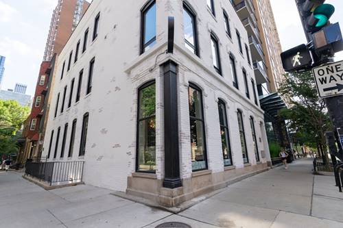 77 W Chestnut Unit 3B, Chicago, IL 60610