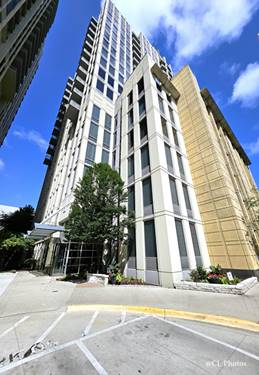 720 N Larrabee Unit 1104, Chicago, IL 60654