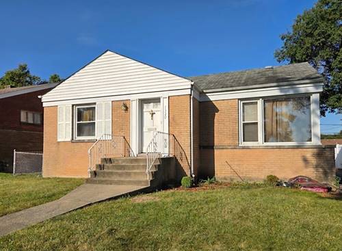 1320 Haase, Westchester, IL 60154