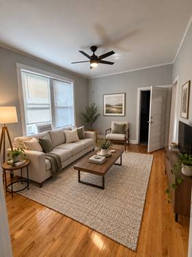 2607 W Iowa Unit 1R, Chicago, IL 60622