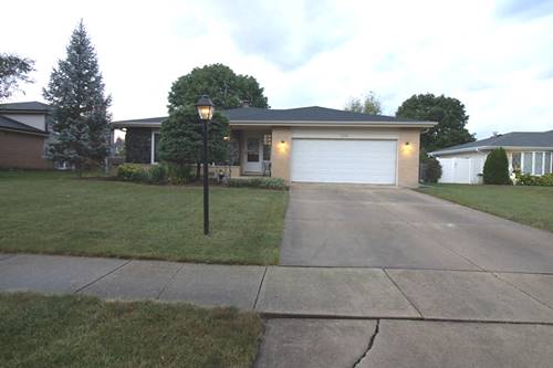 7202 Exner, Darien, IL 60561