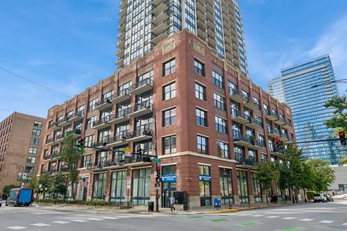 210 S Desplaines Unit 607, Chicago, IL 60661