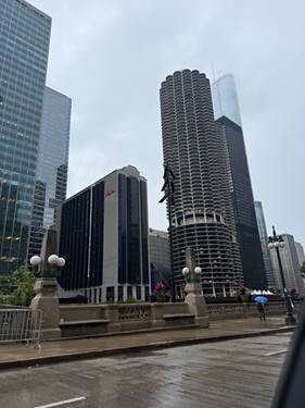 300 N State Unit 3601, Chicago, IL 60654