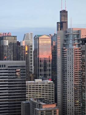 30 E Huron Unit 4702, Chicago, IL 60611