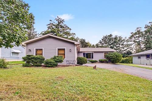 821 S Hough, Barrington, IL 60010