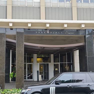 655 W Irving Park Unit 903, Chicago, IL 60613