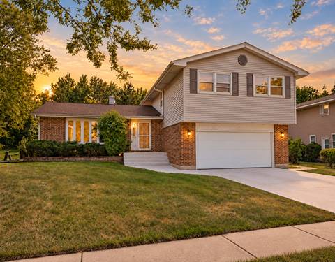 1727 Roosa, Elk Grove Village, IL 60007