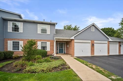 875 Golf Course Unit 3, Crystal Lake, IL 60014