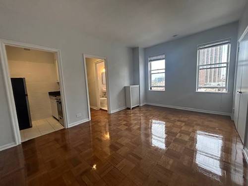 535 W Cornelia Unit 1103, Chicago, IL 60657