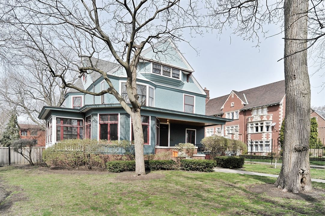 4950 S Woodlawn, Chicago, IL 60615 Kenwood