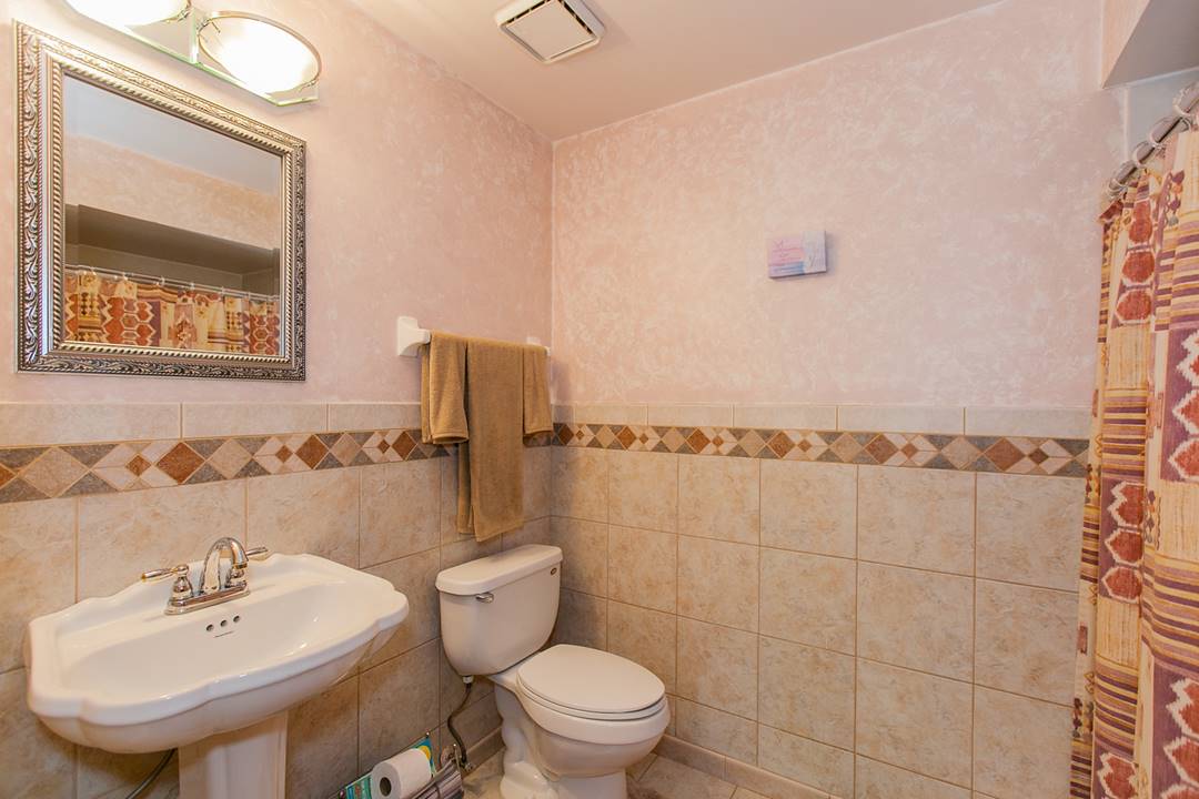 10244 S Beverly, Chicago, IL 60643 East Beverly