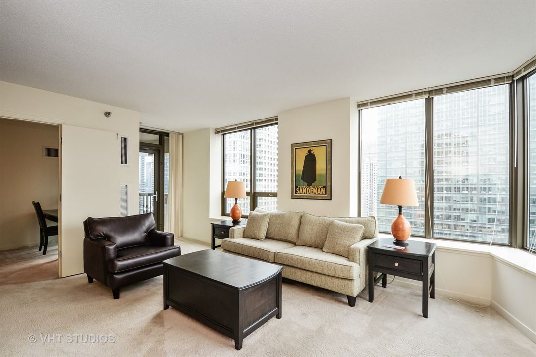 400 N Lasalle, Apt 3207, Chicago, IL 60654 River North
