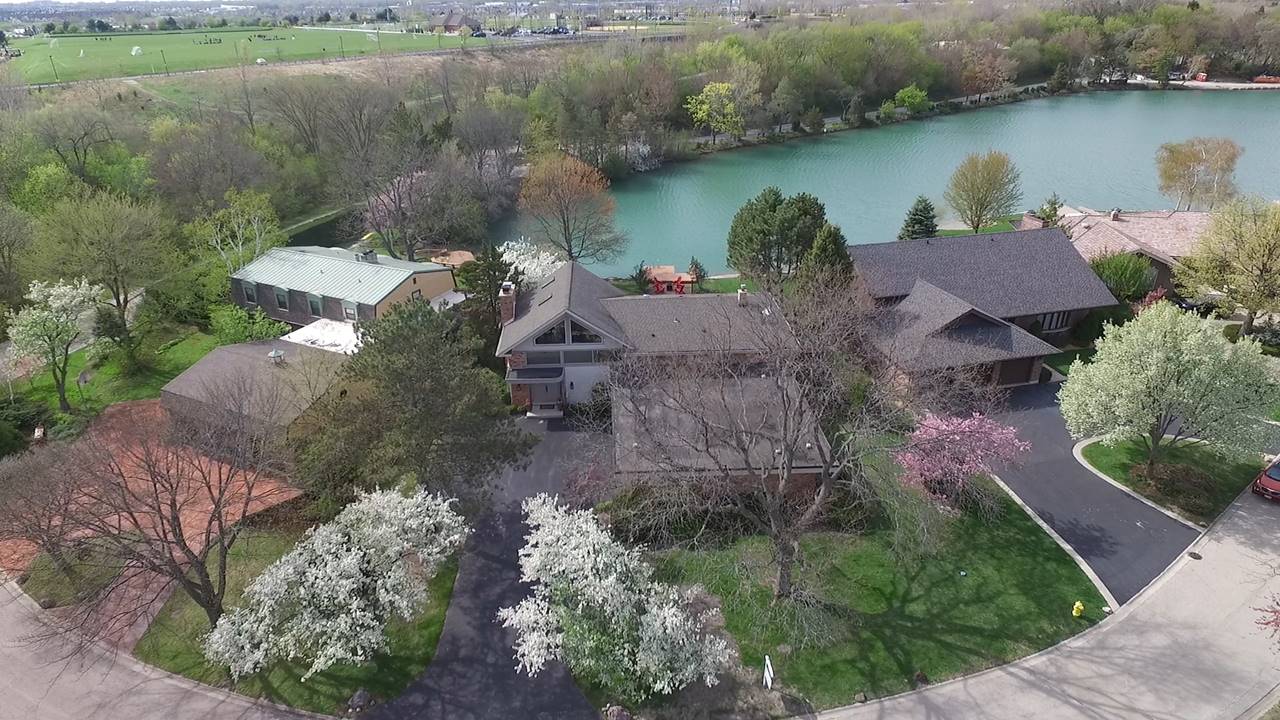 2004 Valley Lo, Glenview, IL 60025