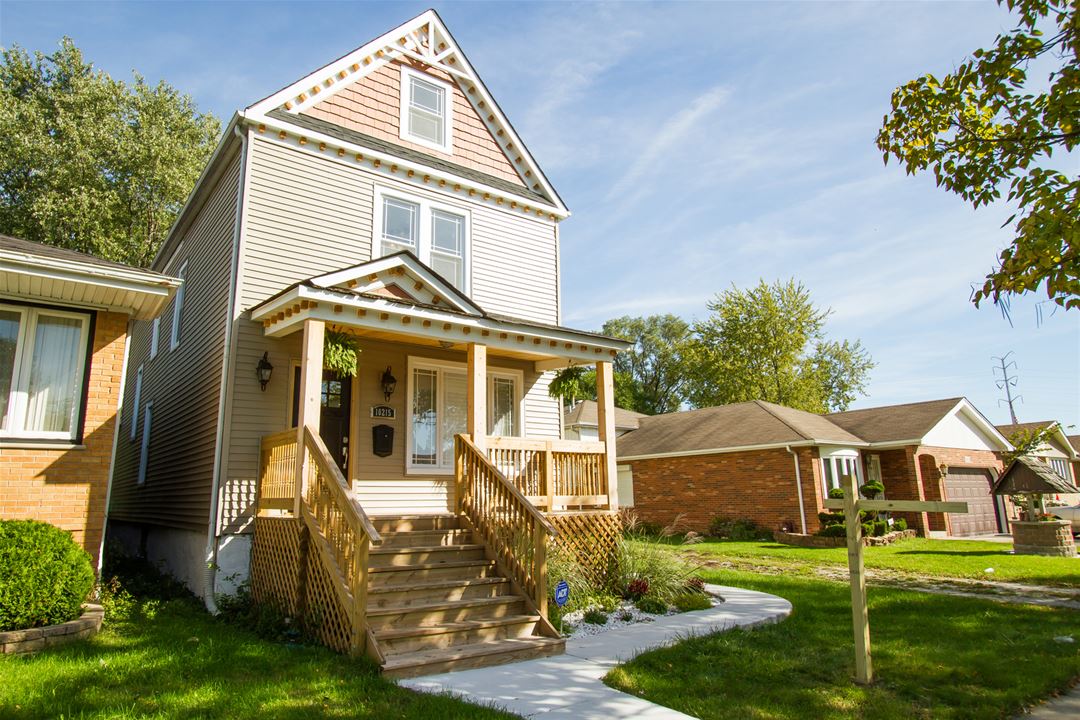 10215 S Beverly, Chicago, IL 60643 Longwood Manor