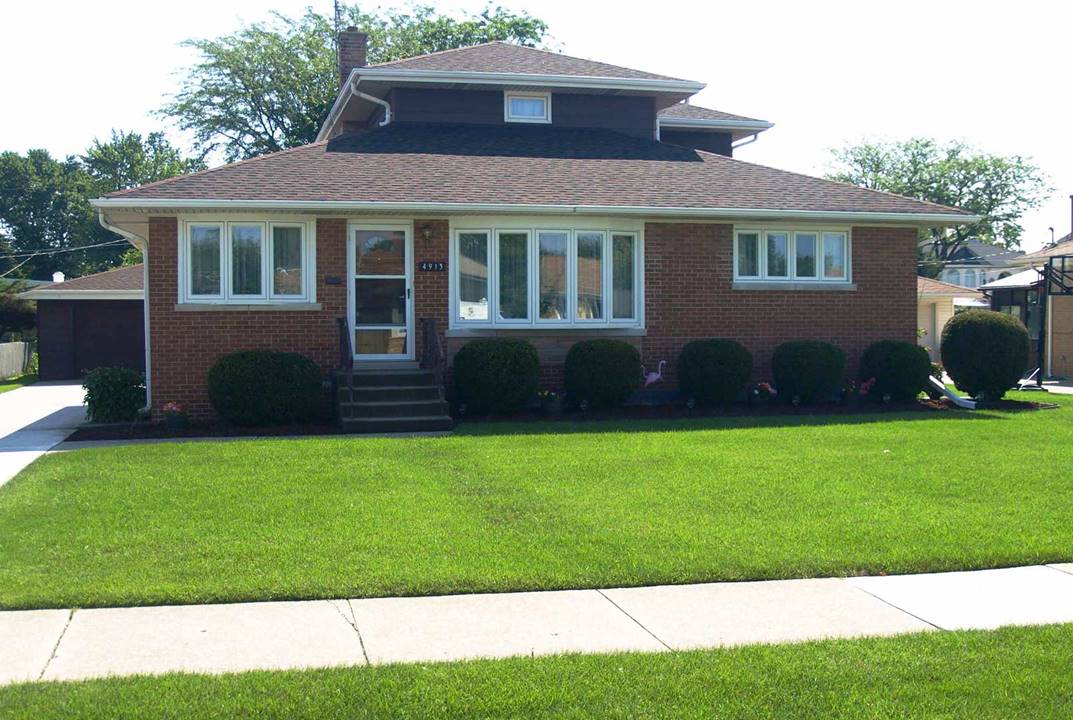 4913 N Crescent, Norridge, IL 60706
