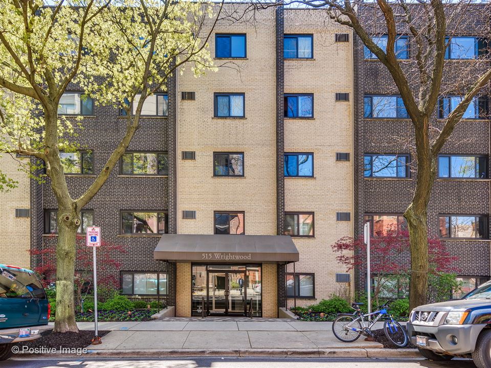 515 W Wrightwood, Unit 503, Chicago, IL 60614 Lincoln Park