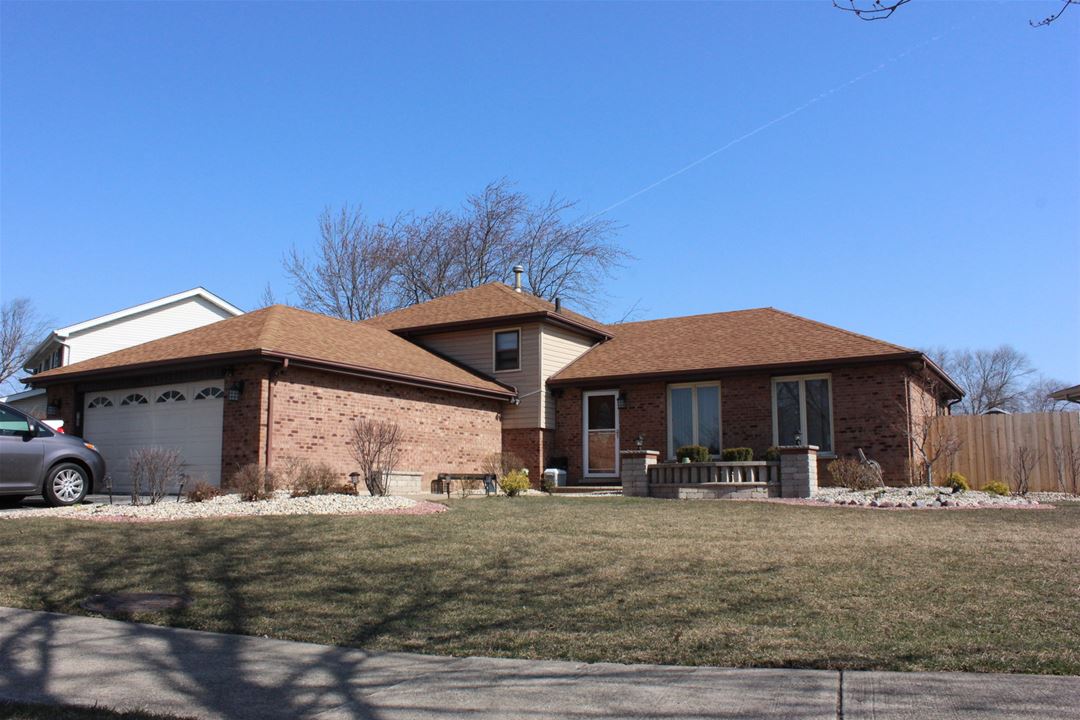 7048 Brementowne, Tinley Park, IL 60477
