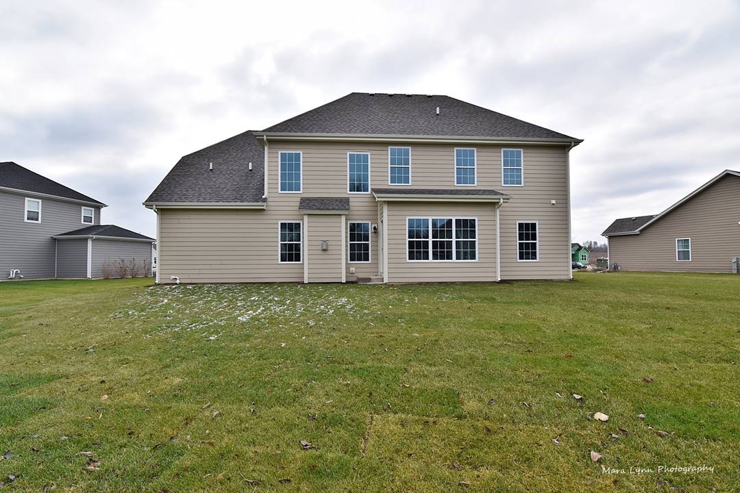 39W660 Norton Lake, Campton Hills, IL 60175