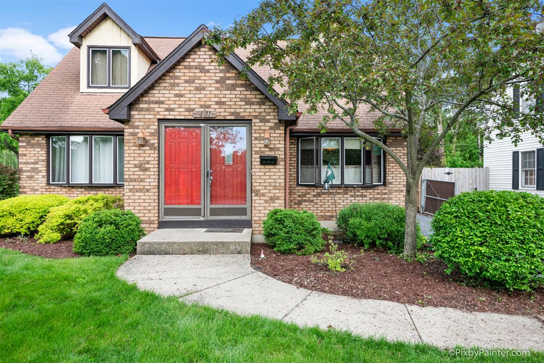 431 Wing Park, Elgin, IL 60123