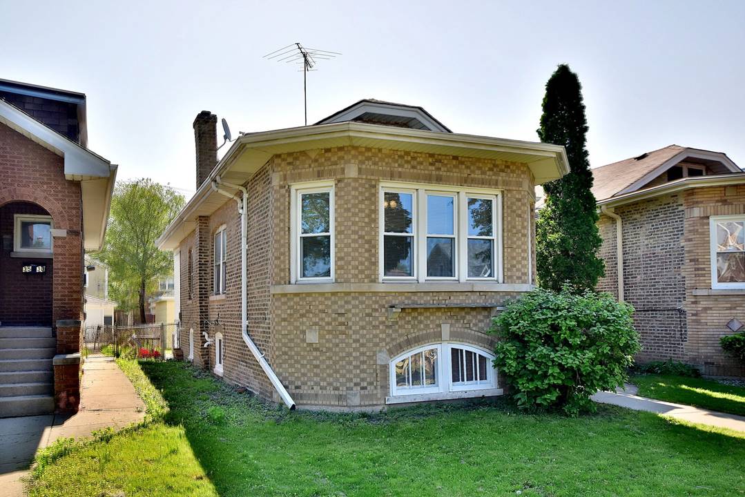 3529 N Oriole, Chicago, IL 60634 Belmont Heights