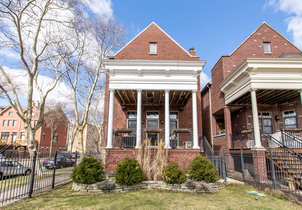 1806 W Winnemac, Chicago, IL 60640 Ravenswood